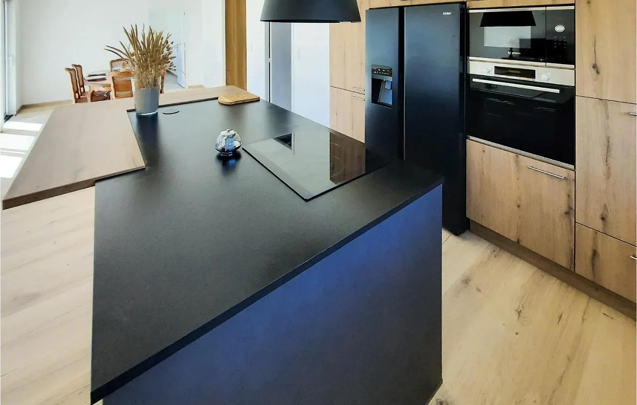 Awesome Home In Saint-Pabu 프랑스