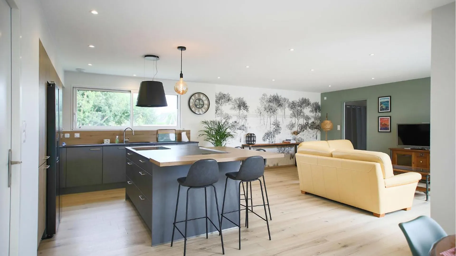 Awesome Home In Saint-Pabu 프랑스